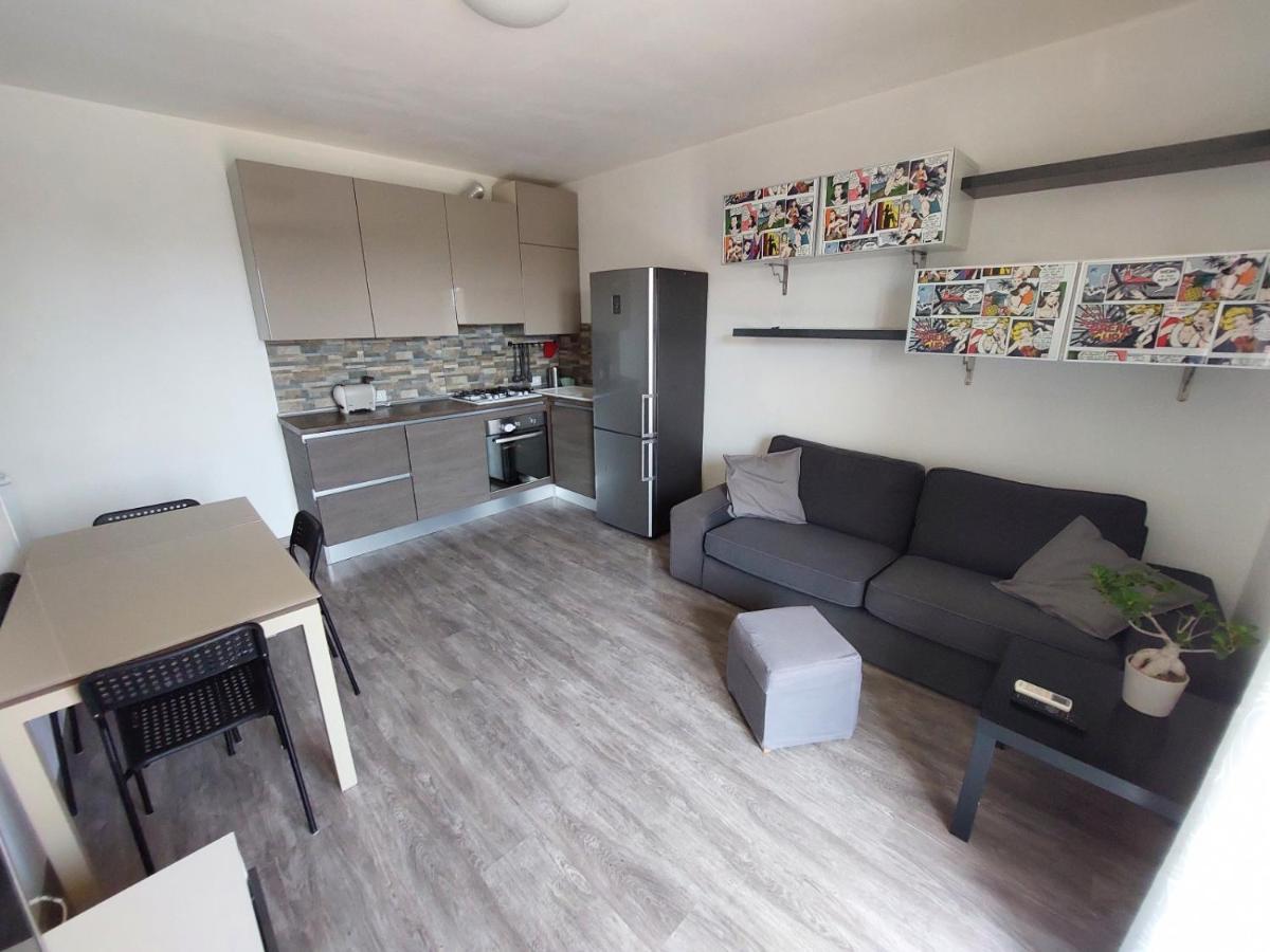 Casa Laura Apartment Ventimiglia Ngoại thất bức ảnh