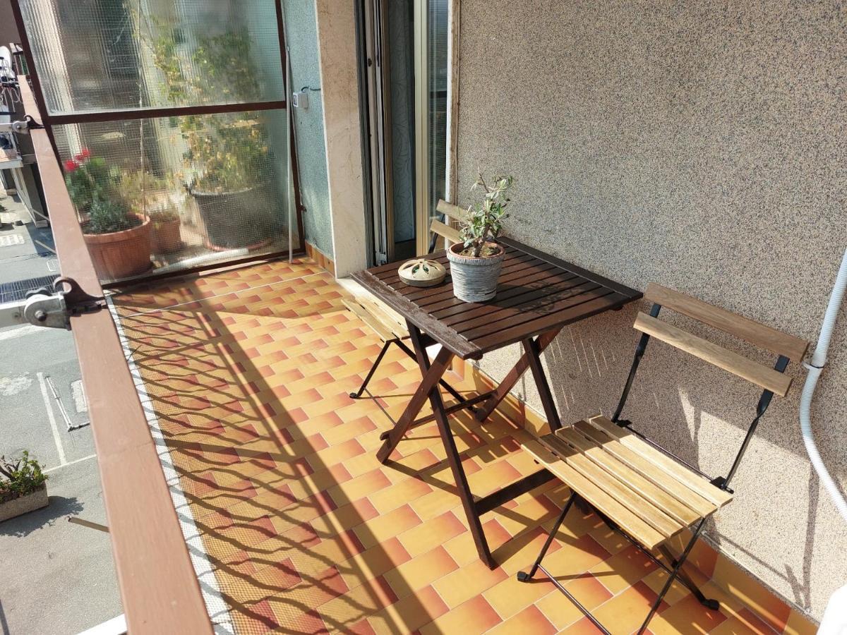 Casa Laura Apartment Ventimiglia Ngoại thất bức ảnh