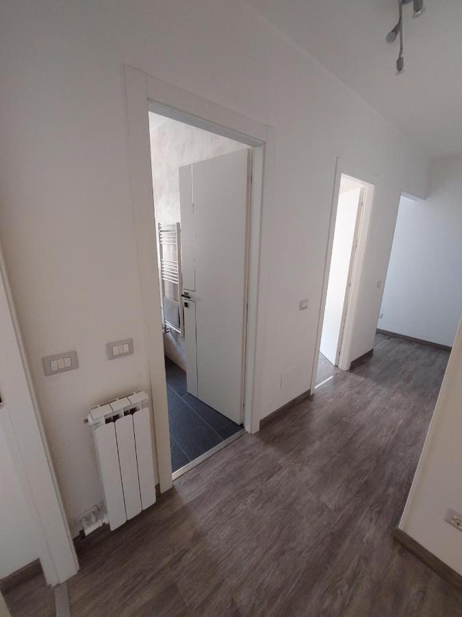 Casa Laura Apartment Ventimiglia Ngoại thất bức ảnh