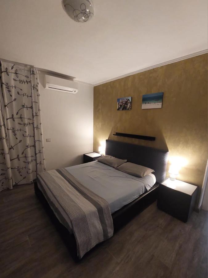 Casa Laura Apartment Ventimiglia Ngoại thất bức ảnh